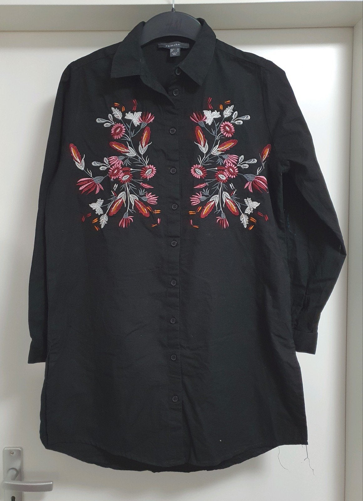 Primark Zwarte Blousejurk met Geborduurde Bloemen - Maat 38, Kleding | Dames, Ophalen of Verzenden, Zo goed als nieuw, Maat 38/40 (M)
