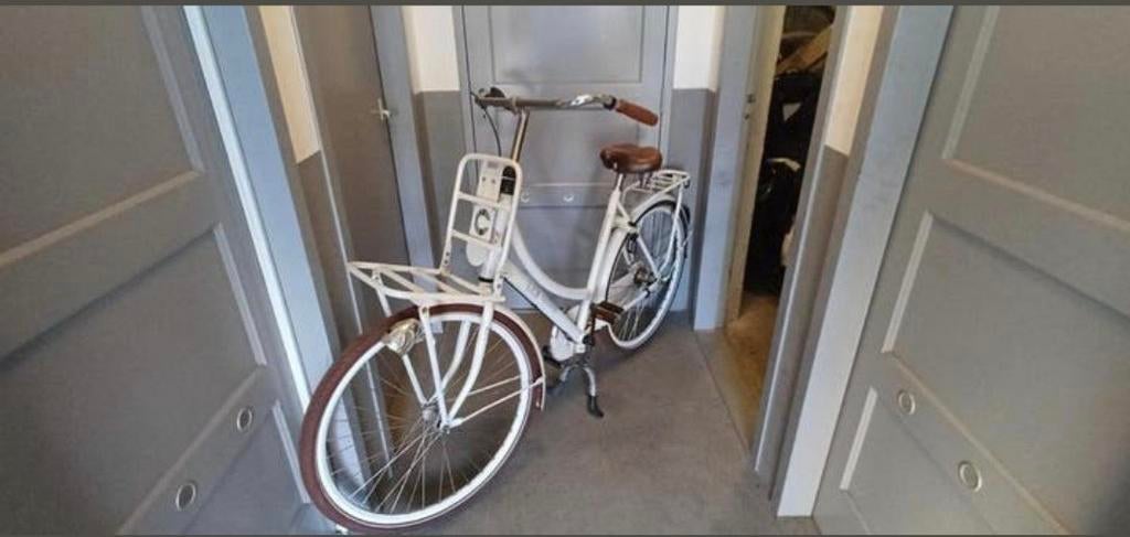Cortina U4 Damesfiets Wit 28 inch - Incl. Slot & Verlichting, Fietsen en Brommers, Fietsen | Dames | Omafietsen, Gebruikt, Versnellingen