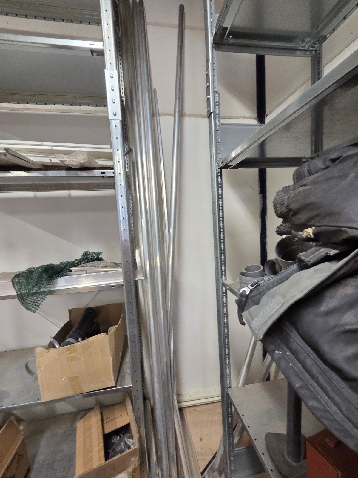Te koop Aluminium buizen met accessoires, Ophalen