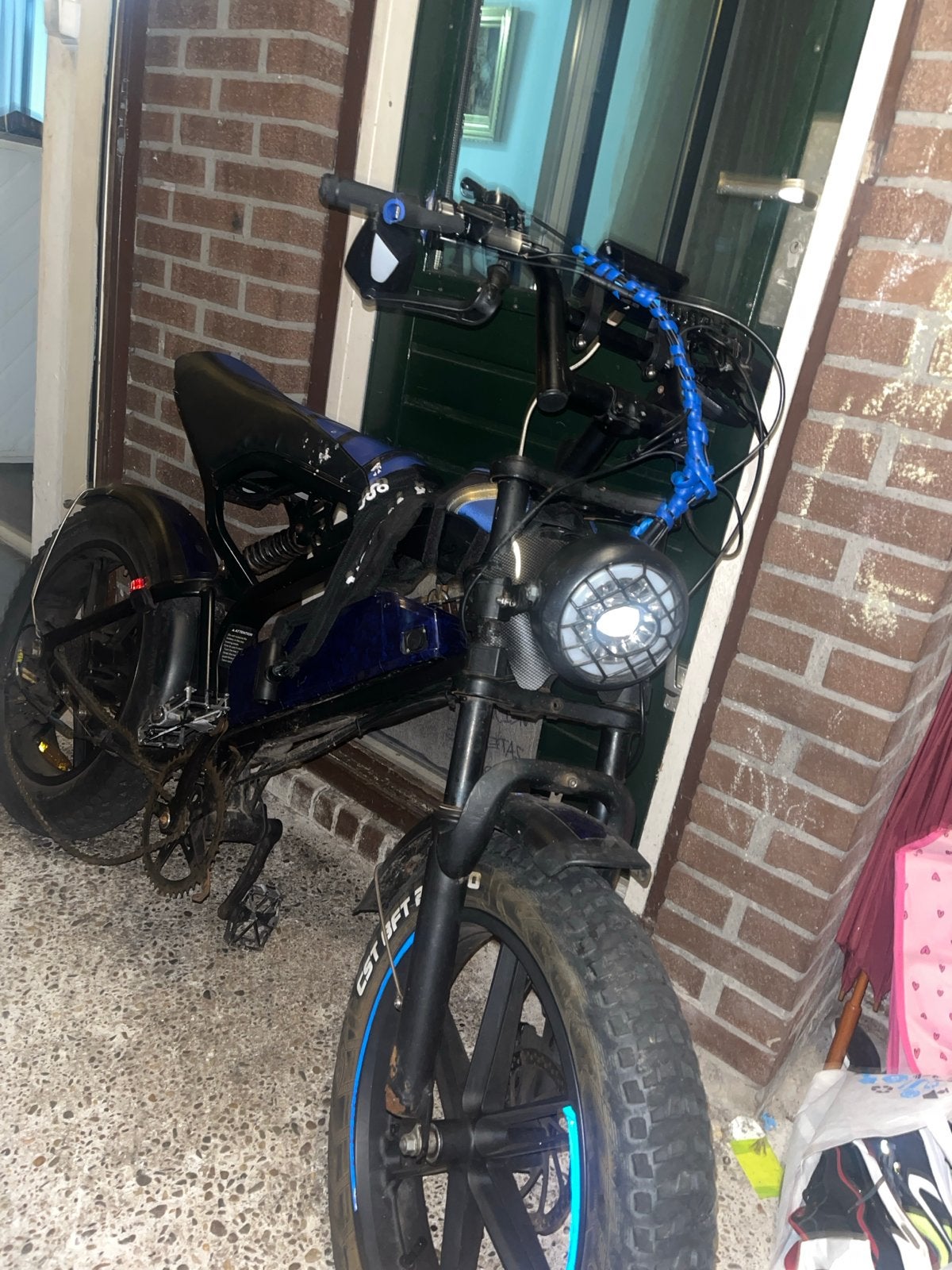 V20 E-bike - Nieuwstaat met scherm en begrenzer 25,45 km/u, 59 cm of meer, Ophalen of Verzenden, Zo goed als nieuw, Overige merken