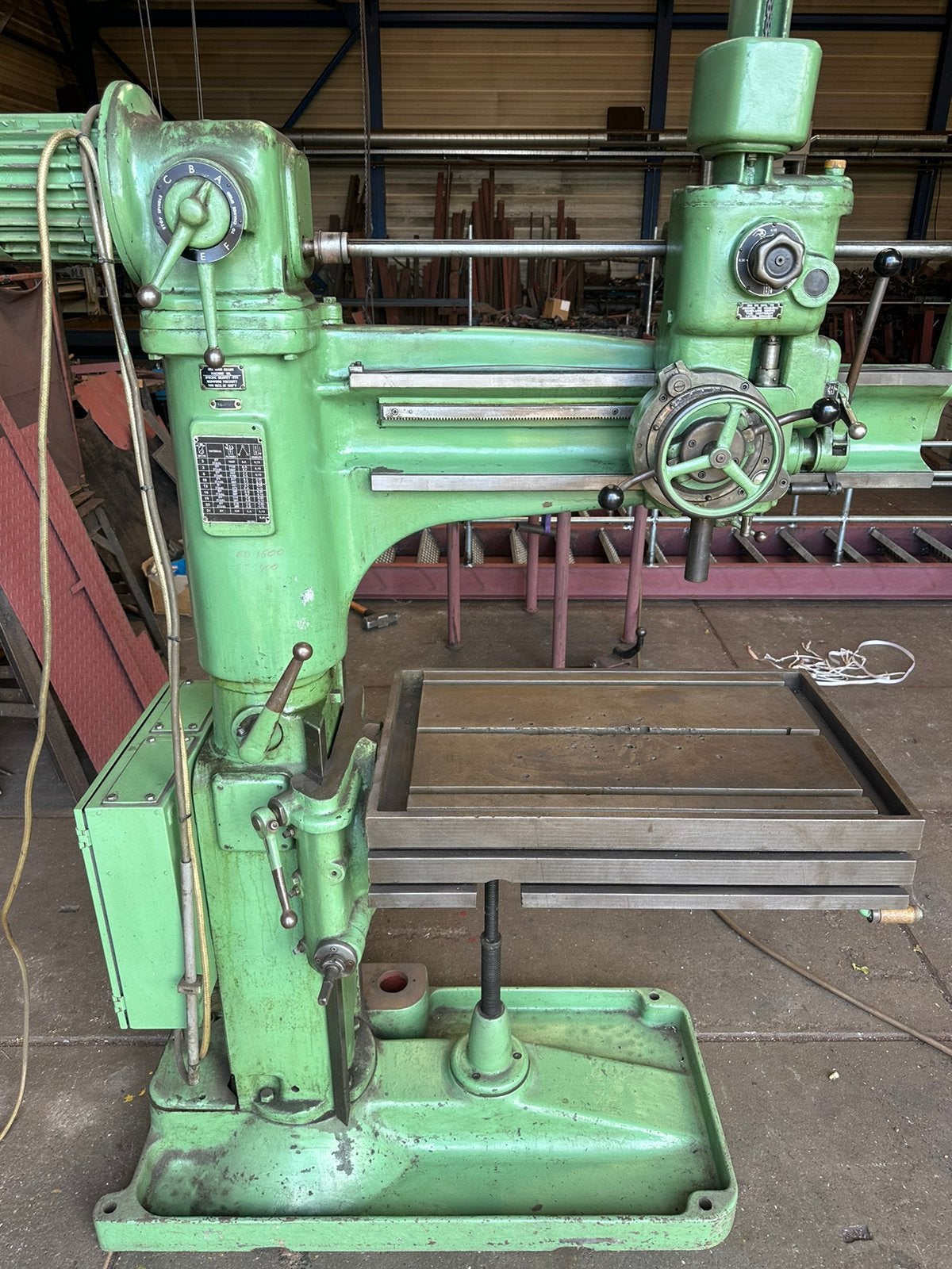 RADIAALBOORMACHINE RADIAALBOOR BOORMACHINE ARCHDALE