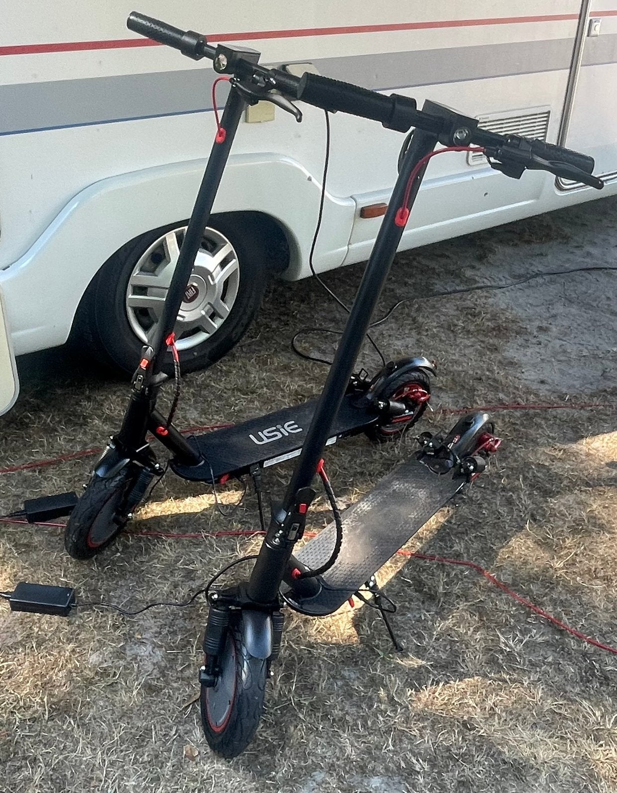 Elektrische step twee stuks ALS NIEUW, Ophalen, Zo goed als nieuw, Elektrische step (E-scooter)
