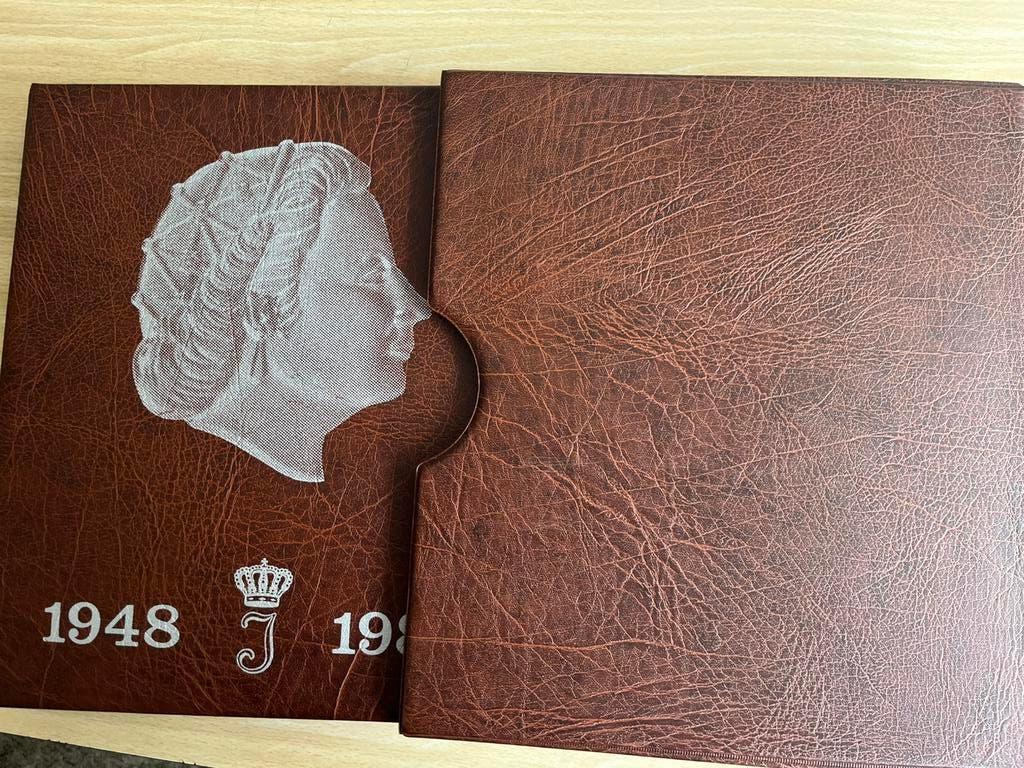 JULIANA  EEN ZEER NETTE EN COMPLETE ALBUM  FOTO/ADA, Postzegels en Munten, Koningin Juliana, Zilver, Overige waardes, Verzenden