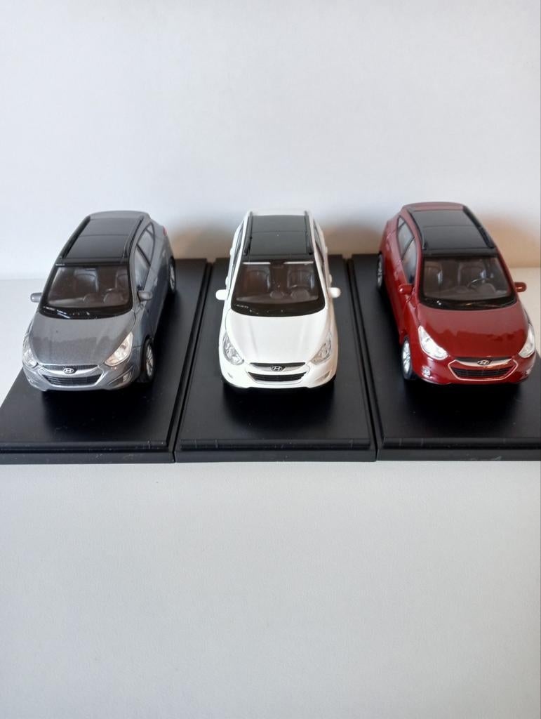 Hyundai IX35 modelauto's - Grijs, Wit, Rood, Hobby en Vrije tijd, Modelauto's | 1:43, Ophalen of Verzenden, Nieuw, Auto, Overige merken