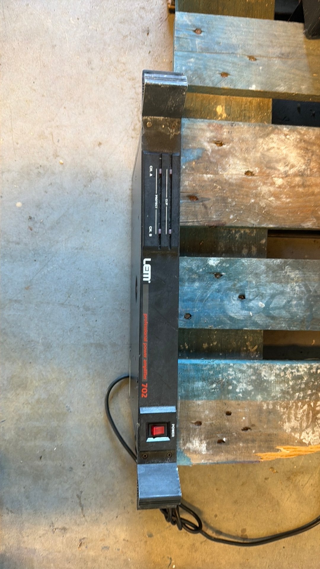 LEM ppa 702 versterker, Ophalen of Verzenden, Zo goed als nieuw, 120 watt of meer, Overige merken