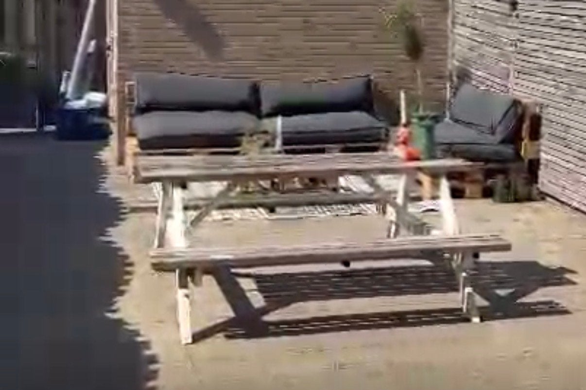 Palletbank met kussens en picknicktafel, Ophalen of Verzenden, Gebruikt, Rechthoekig, Hout