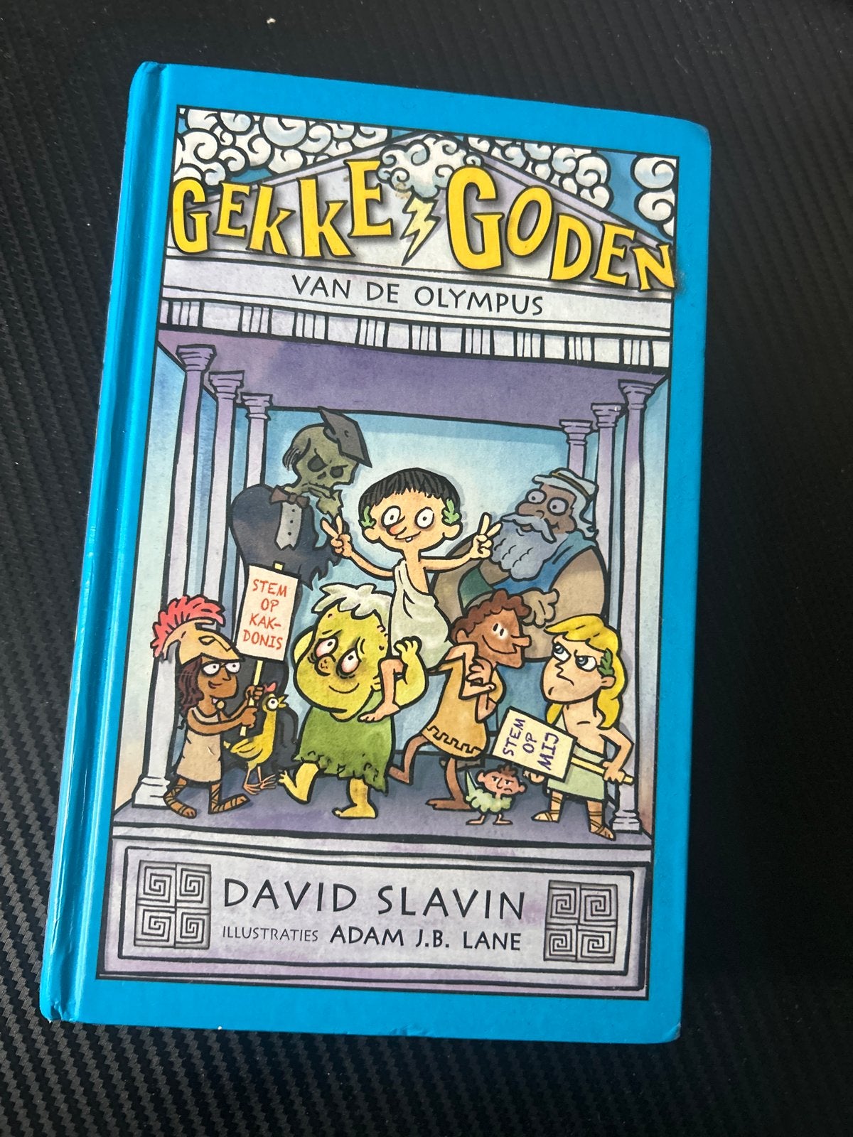 Gekke Goden van de Olympus - David Slavin, Ophalen of Verzenden, Zo goed als nieuw, Fictie