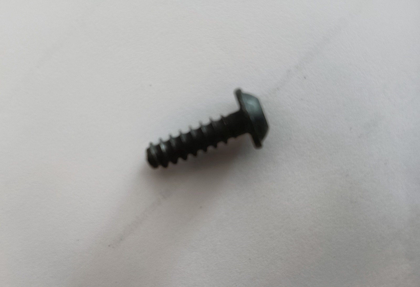Ik zoek twee schroefjes...!!, Auto-onderdelen, Klein materiaal, Ophalen