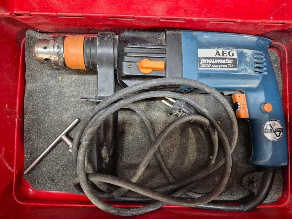 AEG Pneumatic 2000 CompactU Boormachine in koffer, Boormachine, Ophalen of Verzenden, Klopboormechanisme, Gebruikt