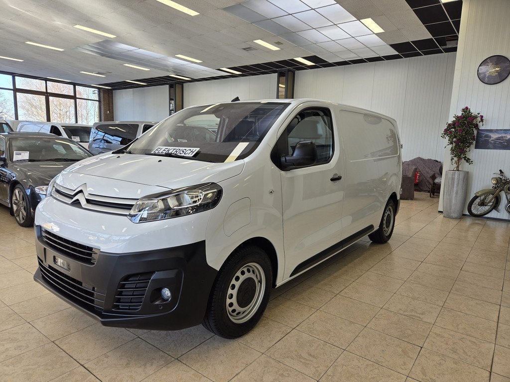 Citroën ë-Jumpy L2 50 kWh SNELLADER Airco Navi DAB+ Achter, Auto's, Bestelauto's, Gebruikt, Zwart, Citroën, Parkeersensor