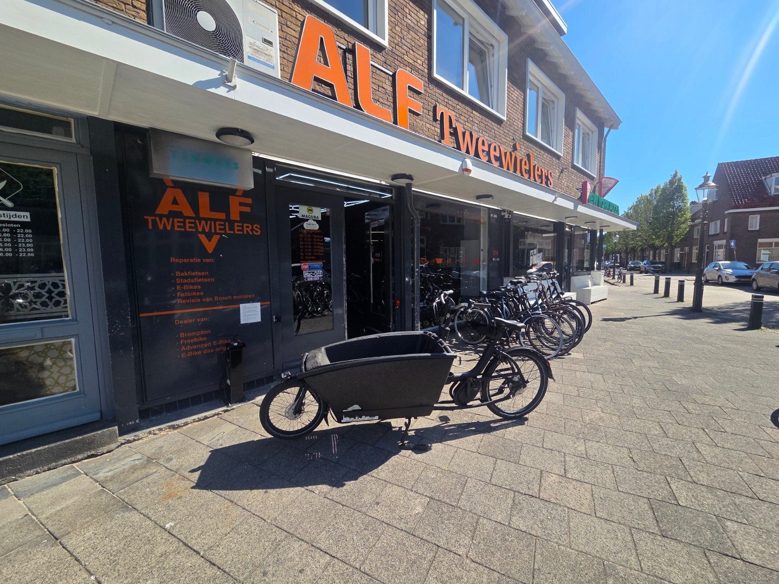 Urban Arrow ActiveLine ‼️, Fietsen en Brommers, Fietsen | Bakfietsen, Overige merken, Gebruikt, Herensingel 316, Elektrisch