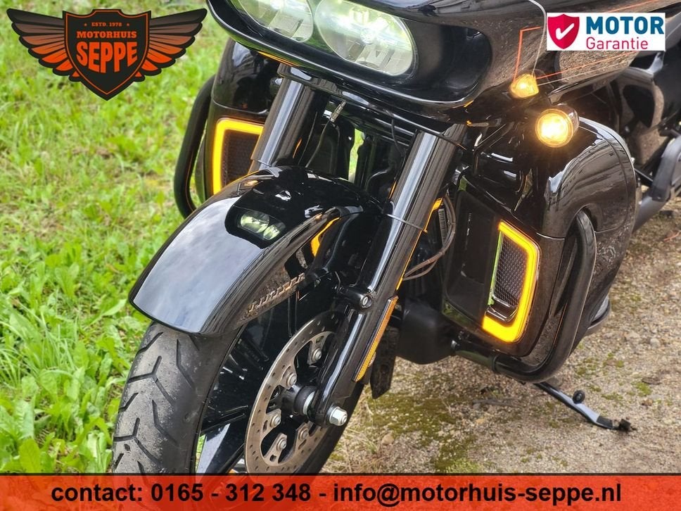 HARLEY-DAVIDSON ROAD GLIDE LIMITED FLTRK, Motoren, 2 cilinders, HARLEY-DAVIDSON, Chopper, Bedrijf