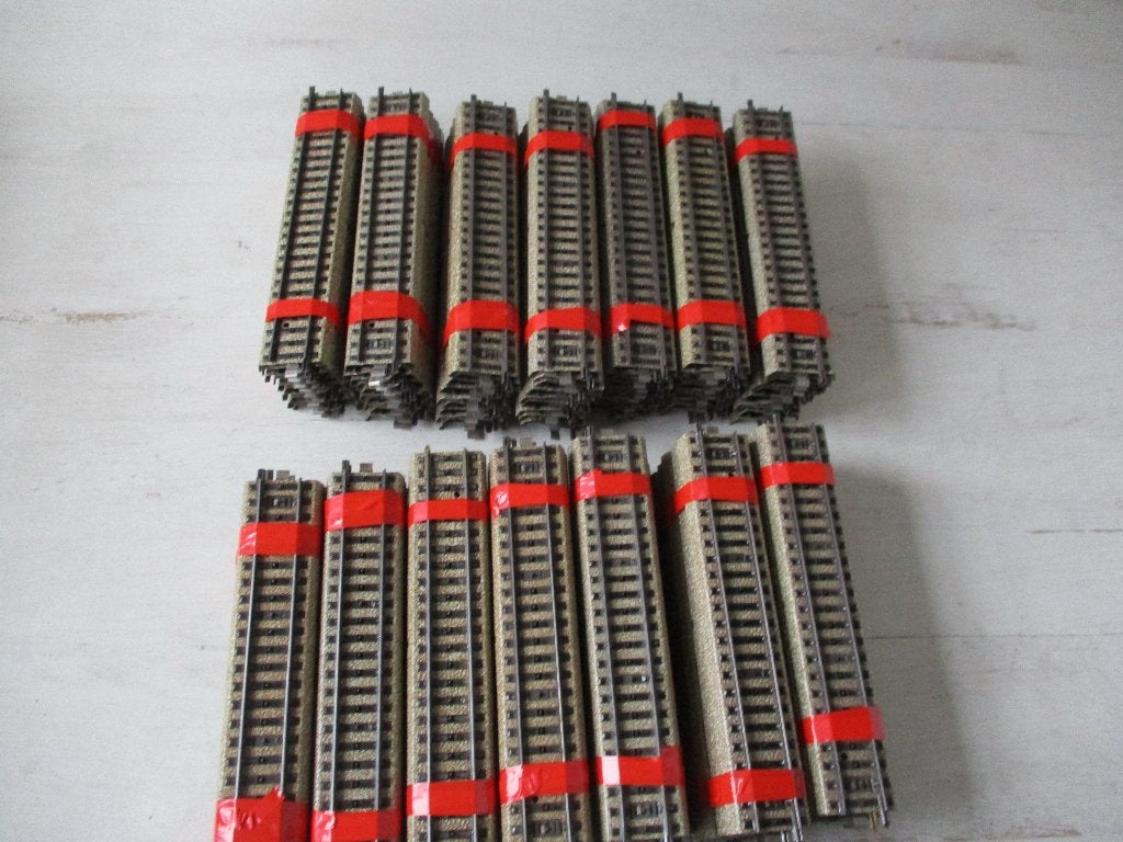 Märklin Recht M- Rails 5106 140x, Wisselstroom, Rails, Ophalen of Verzenden, Zo goed als nieuw