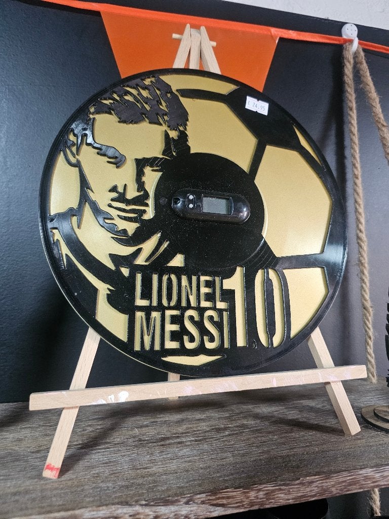 Messi digital klok, Sport en Fitness, Maat XS of kleiner, Ophalen of Verzenden, Zo goed als nieuw, Overige typen