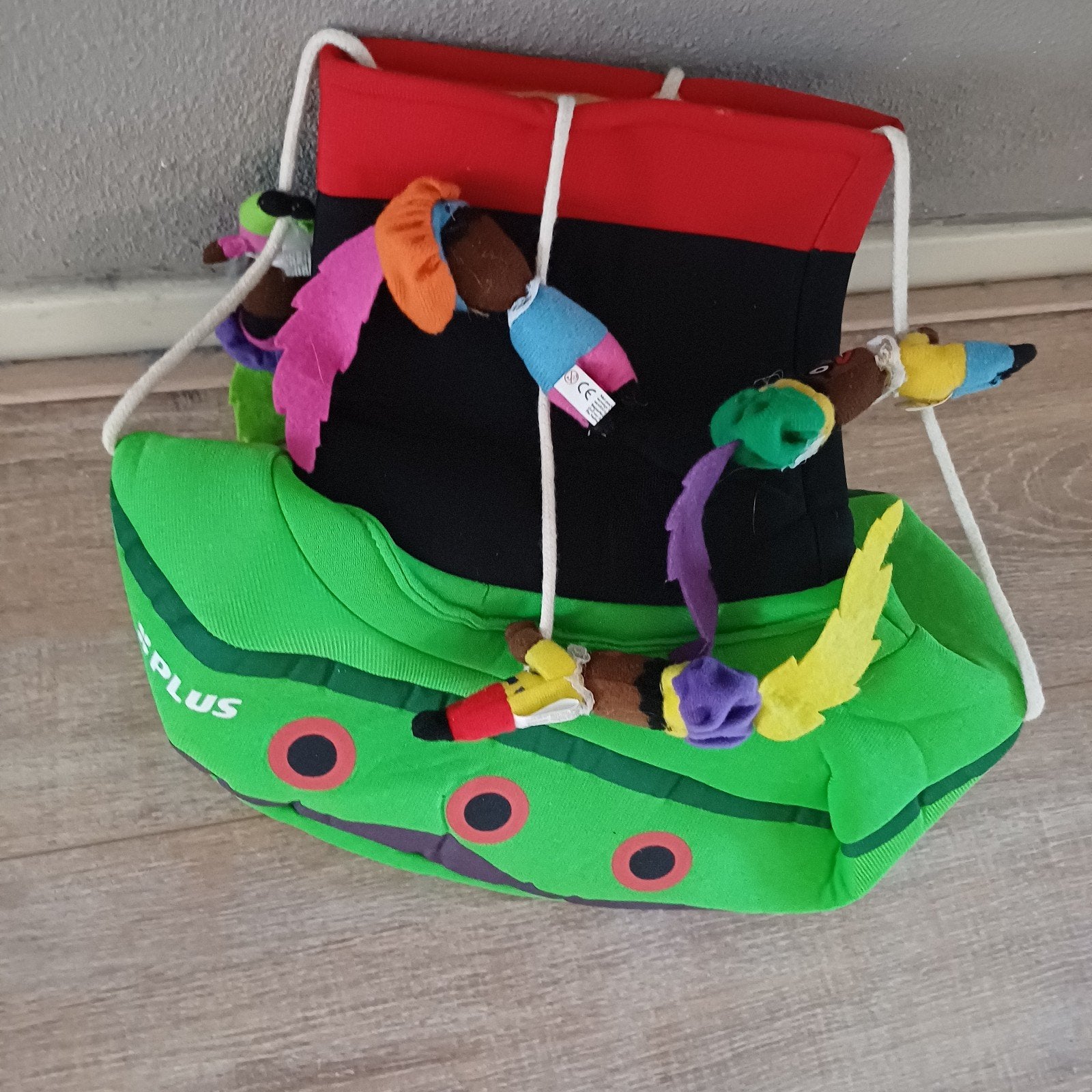 Stoomboot hoed met pietjes Sinterklaas, Diversen, Sinterklaas, Ophalen of Verzenden, Gebruikt