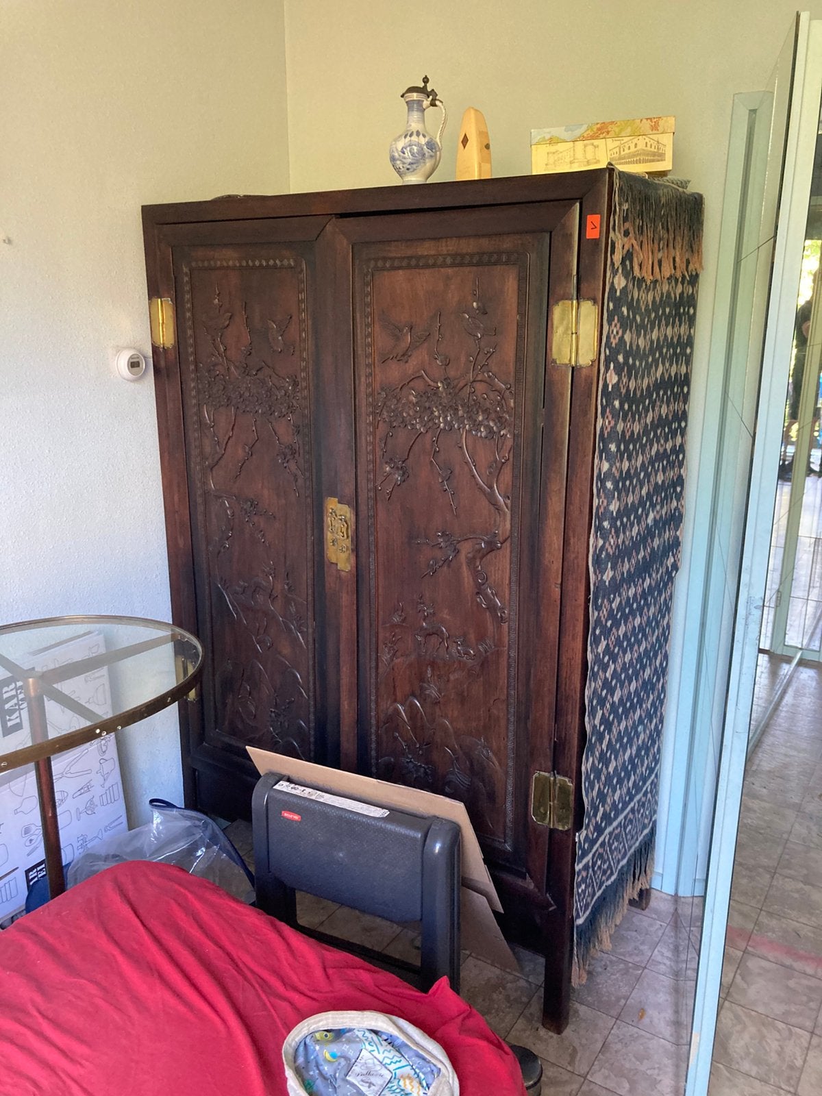 Chinees/ Indische hardhouten kast, Antiek en Kunst, Antiek | Meubels | Kasten, Ophalen of Verzenden