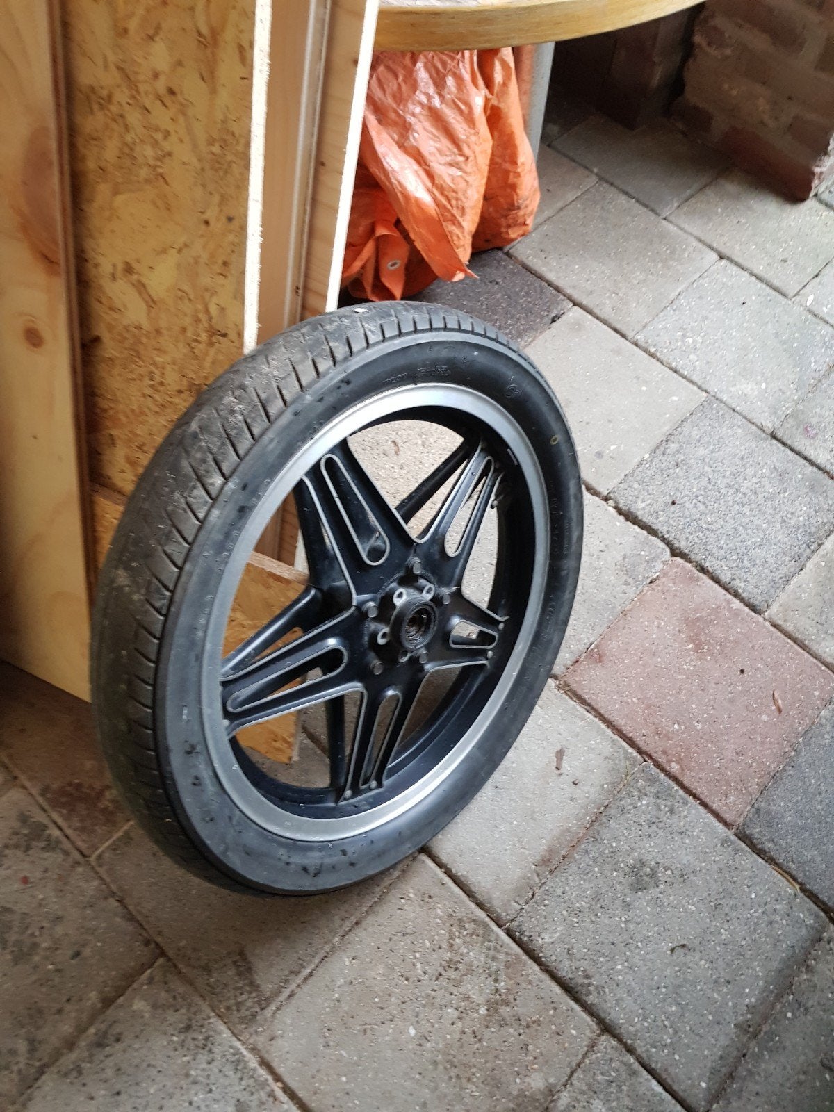 honda goldwing gl 1100 voorwiel, Ophalen of Verzenden, Gebruikt