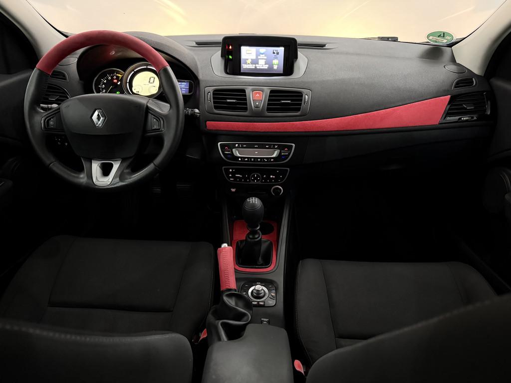 Renault Mégane 1.4 TCE Celsium Clima, Navi, Keyless start,, Voorwielaandrijving, Euro 5, Gebruikt, 4 cilinders