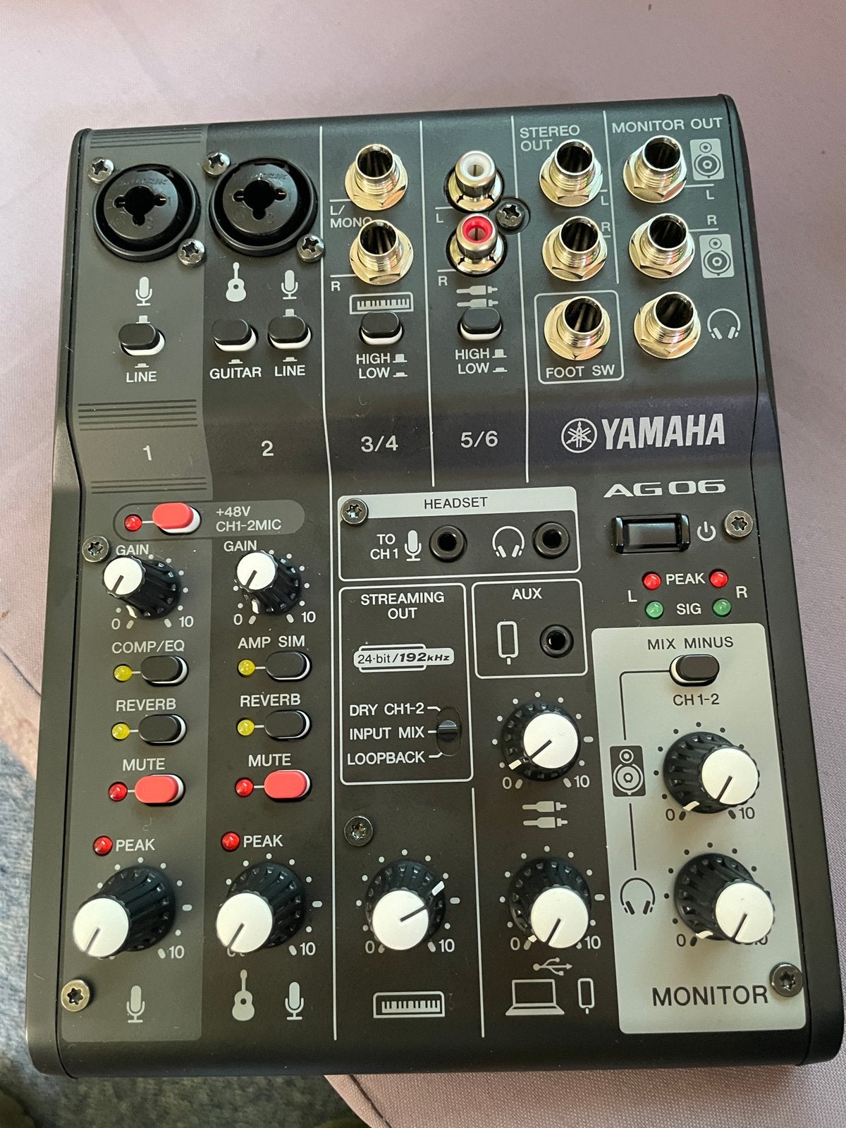 Yamaha AG06 mixer, Ophalen of Verzenden, Zo goed als nieuw