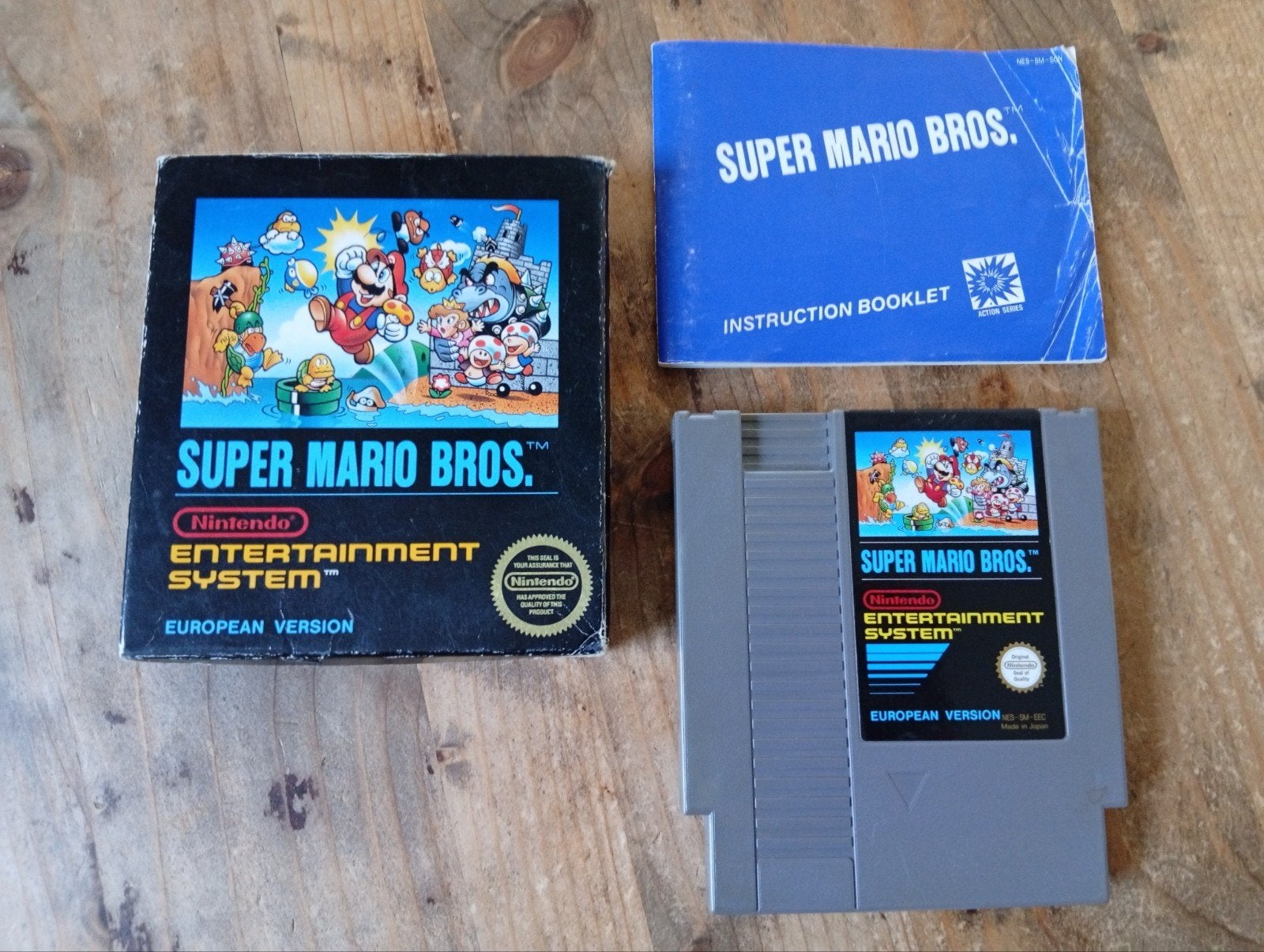 Nintendo NES Super Mario Bros. – Small Black Box SCN, Spelcomputers en Games, 1 speler, Ophalen of Verzenden, Gebruikt, Vanaf 3 jaar