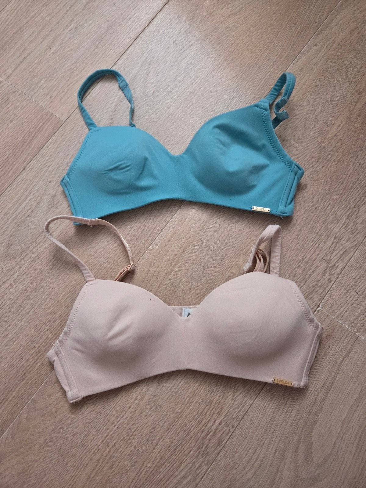 2x Livera BH 80A, Kleding | Dames, Livera, Ophalen of Verzenden, Overige kleuren, BH
