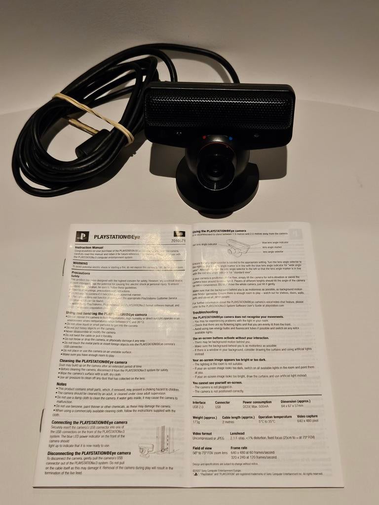 Sony PlayStation Eye camera met handleiding, Ophalen of Verzenden, Zo goed als nieuw, Sport, 3 spelers of meer