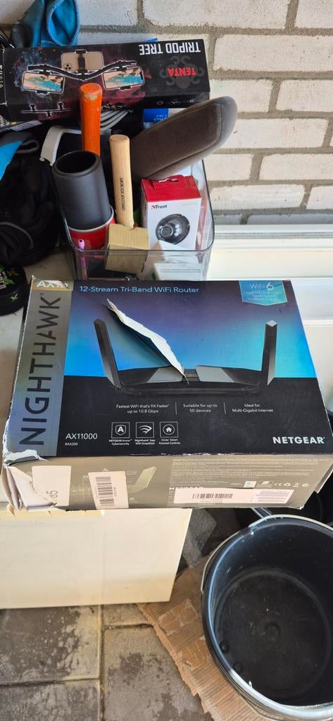 Netgear Nighthawk AX11000 WiFi 6 Router (AX12), Computers en Software, Routers en Modems, Info@netgear.com, Router met modem, Netgear