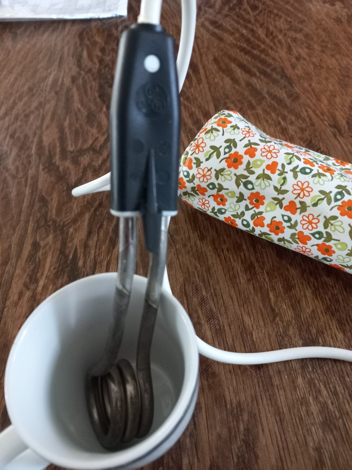 Dompelverwarmer  en camperen.het is geschikt voor kop water, Ophalen of Verzenden, Gebruikt