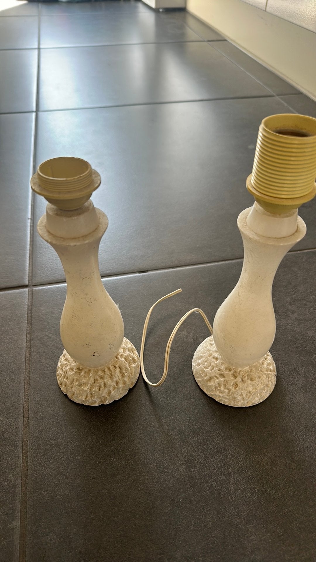 Vintage 2 witte marmeren voeten voor lampen 22 cm hoog, Ophalen, Gebruikt