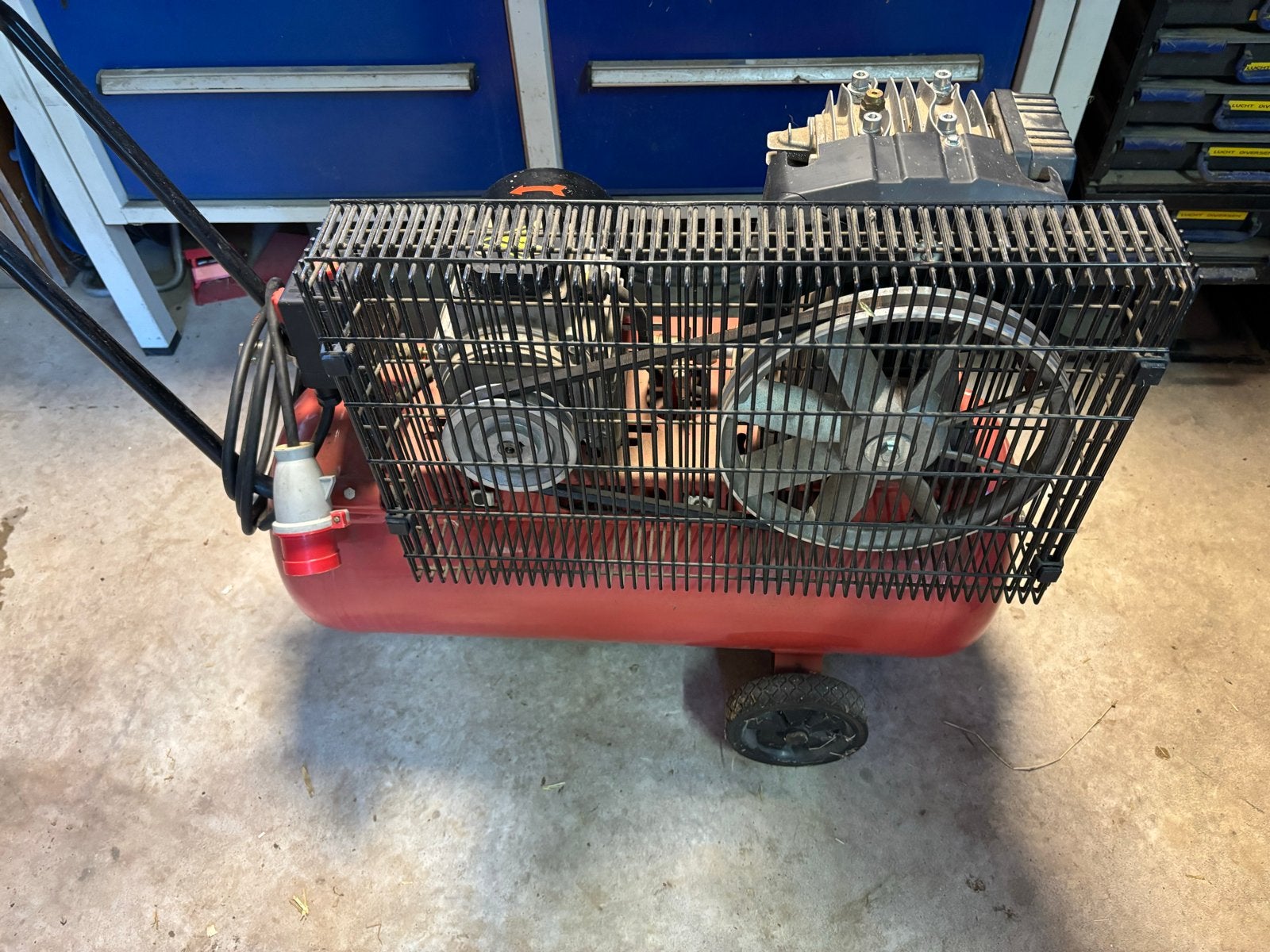 Gebruikte Fini Advanced compressor 380 volt, Ophalen, 400 tot 800 liter/min, Zo goed als nieuw, Mobiel