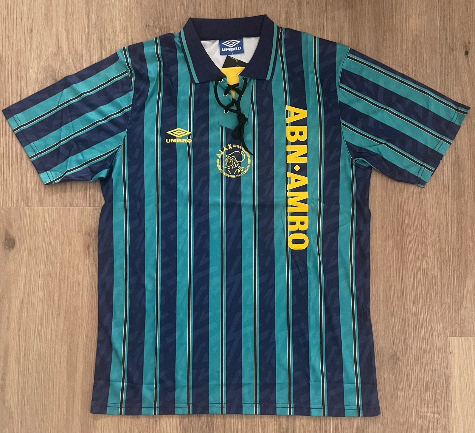 Nieuw retro uitshirt AJAX 93/94 maat XL, Maat XL, Ophalen of Verzenden, Nieuw, Shirt