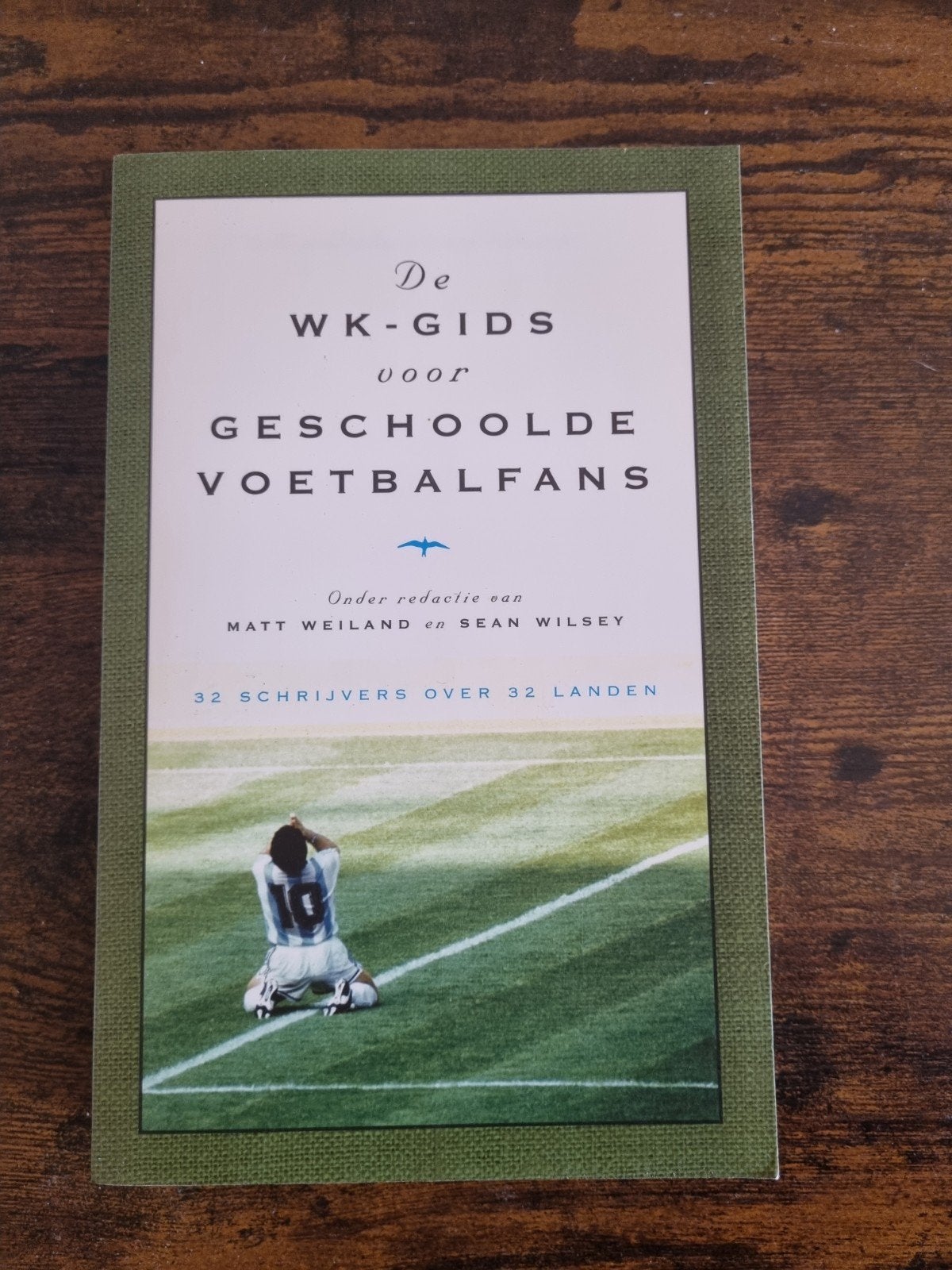 De WK-Gids voor Geschoolde Voetbalfans, Boeken, Ophalen of Verzenden, Gelezen, Matt Weiland en Sean Wilsey, Balsport