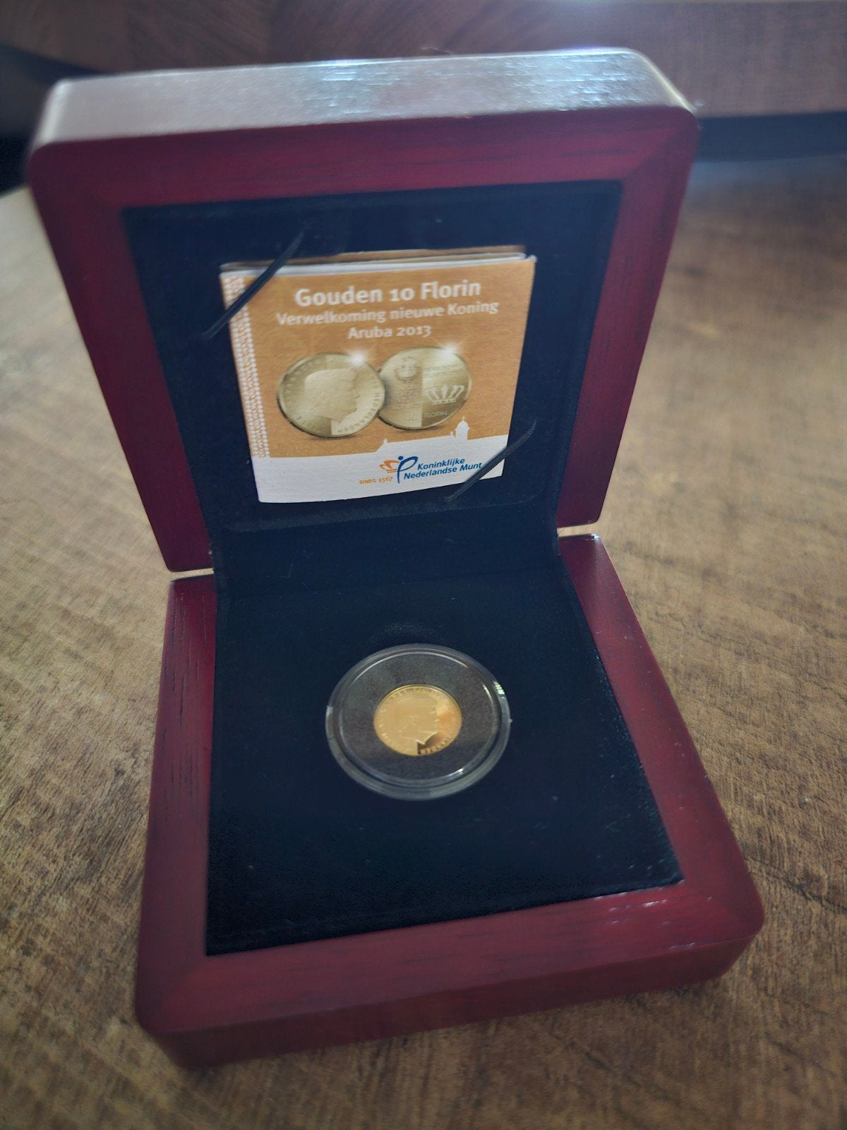Gouden 10 Florin Aruba 2013 - Welkomstmunt Koning, Ophalen of Verzenden