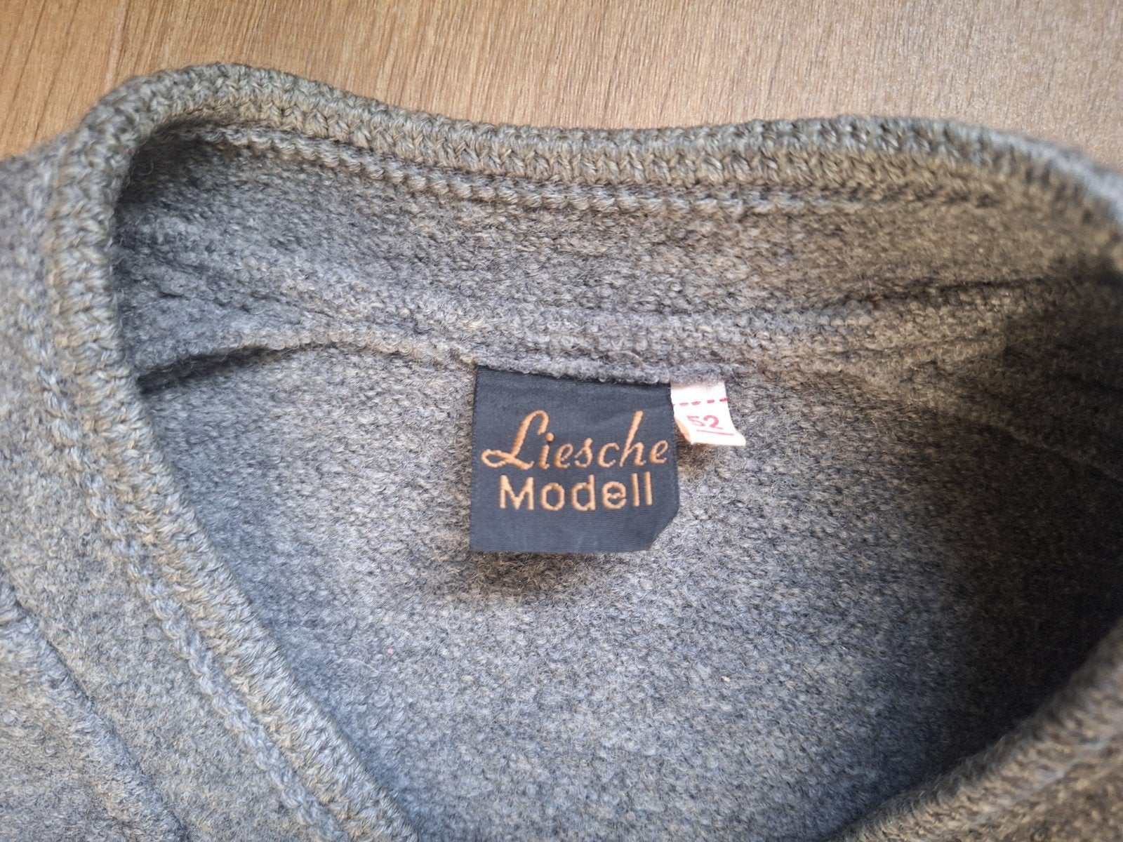 Wollen Vest Grijs Tiroler Stijl Cardigan Jasje M, Ophalen, Maat 46/48 (XL) of groter, Onbekend, Zo goed als nieuw