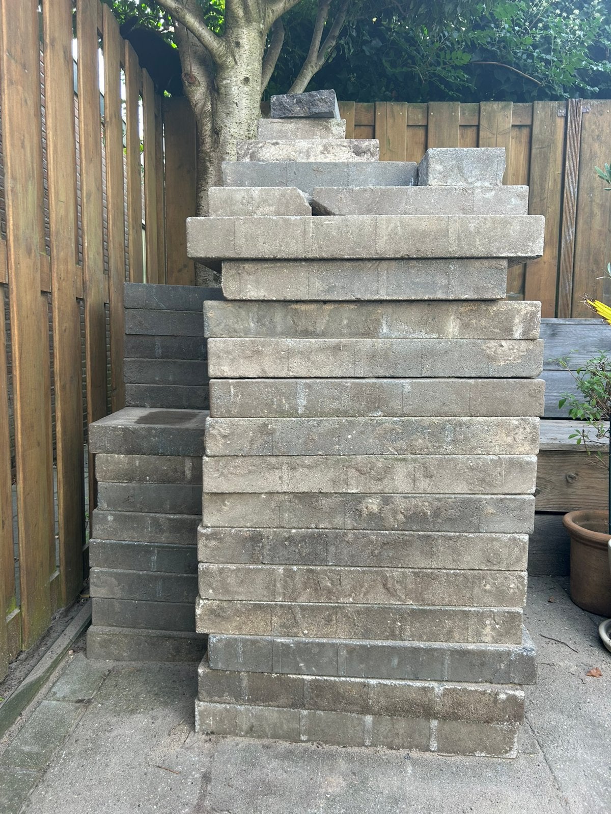 Gratis tegels, Tuin en Terras, Tegels en Klinkers, Ophalen, Gebruikt, 5 tot 10 m², Beton