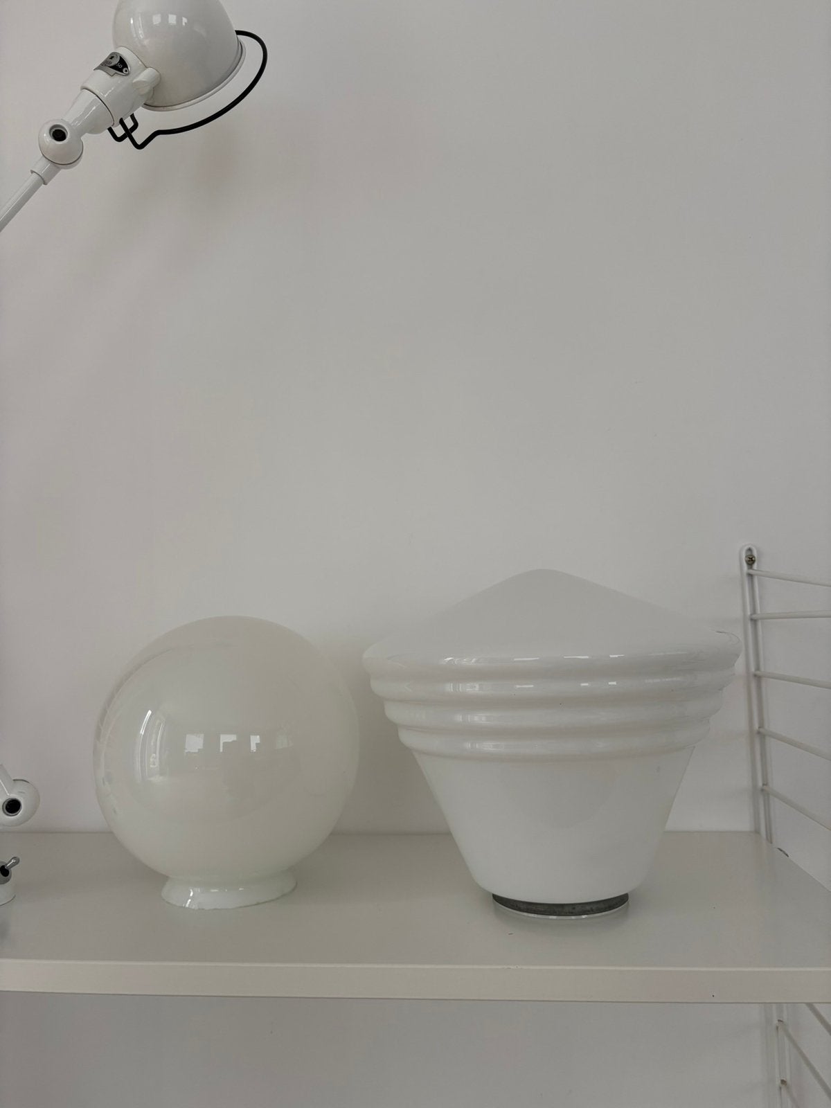 XL vintage schoollamp, art deco bollamp, opaline, retro lamp, Ophalen of Verzenden