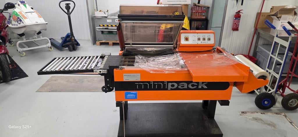 Minipack krimp- en sealmachine 220V met rollenbaan, Zakelijke goederen, Ophalen of Verzenden