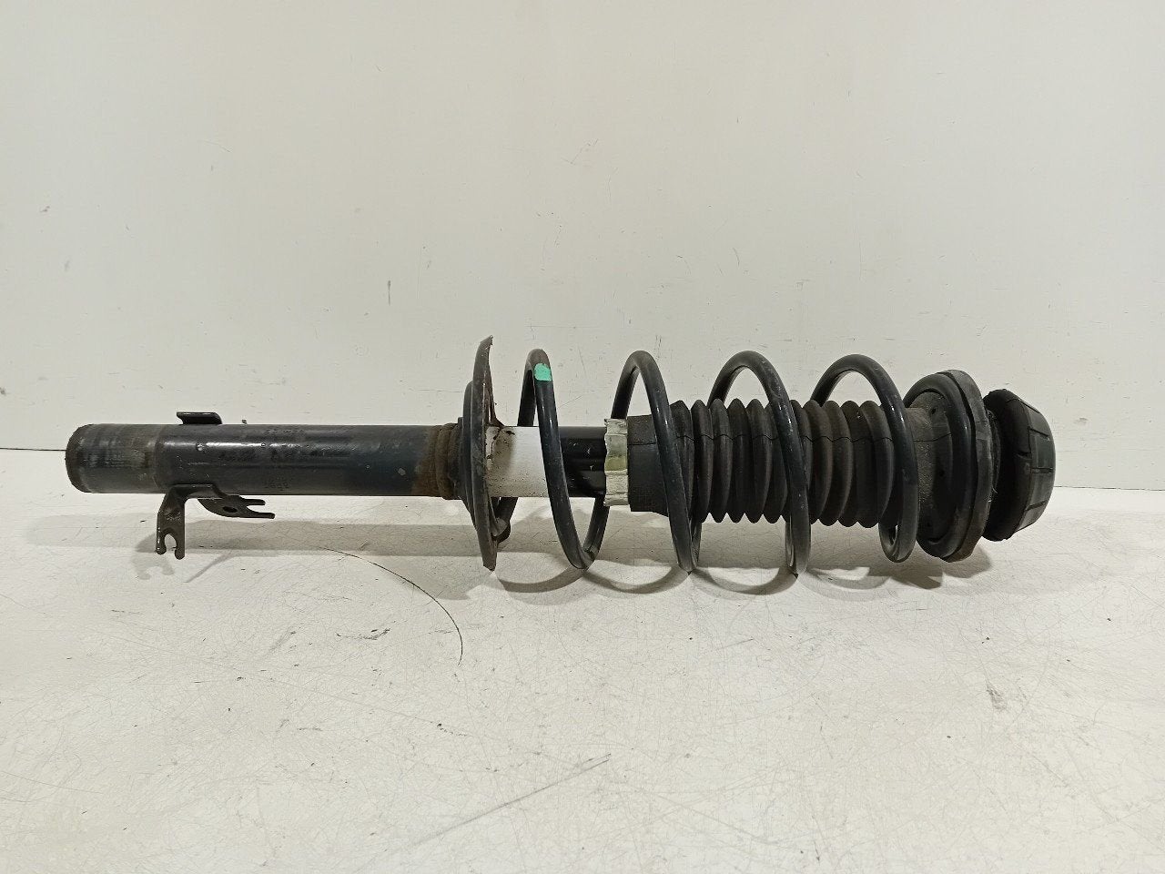 Veerpoot rechts voor Toyota Aygo, Onderdelen@venauto.nl, Van der Ven Autorecycling B.V., Gebruikt, Ettenseweg 76, 4706 PB Roosendaal, The Netherlands