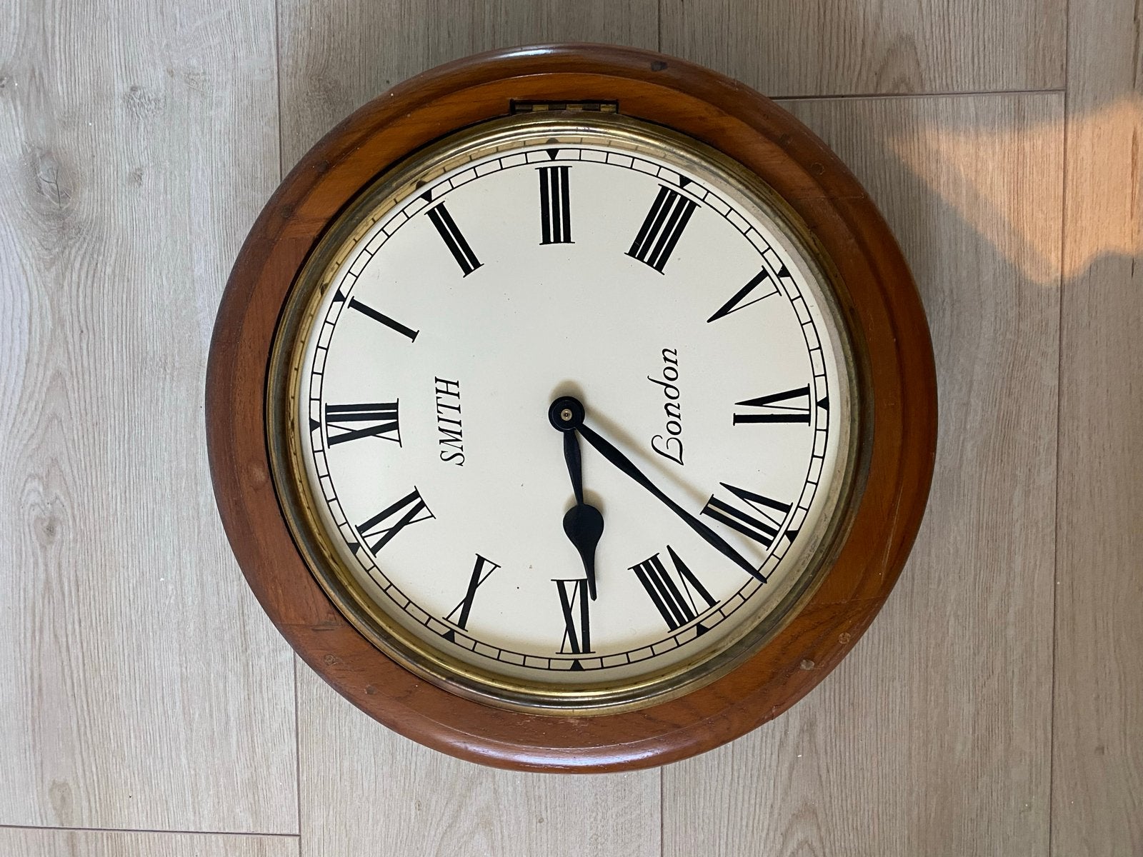 Vintage/retro Smith London wandklok - Houten behuizing, Ophalen