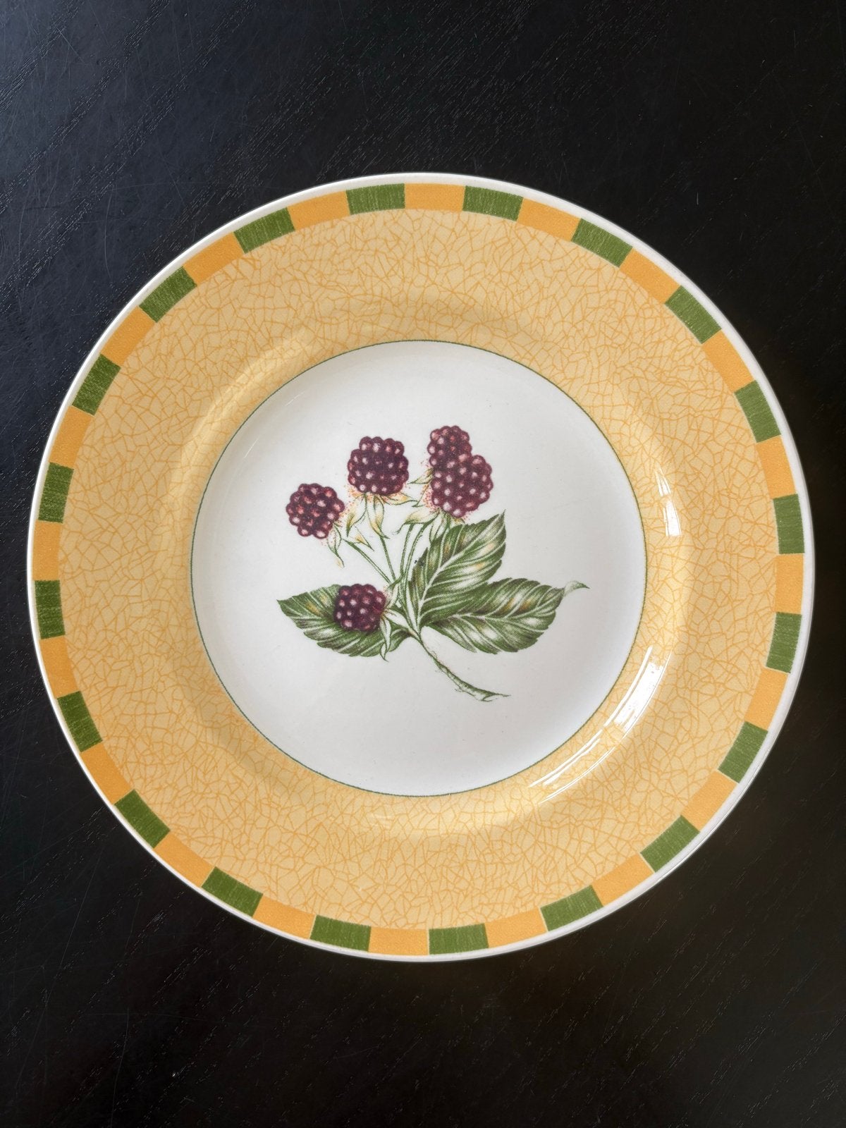 Churchill Bramble ontbijtbord - 20,5 cm, Ophalen, Gebruikt, Overige merken, Keramiek