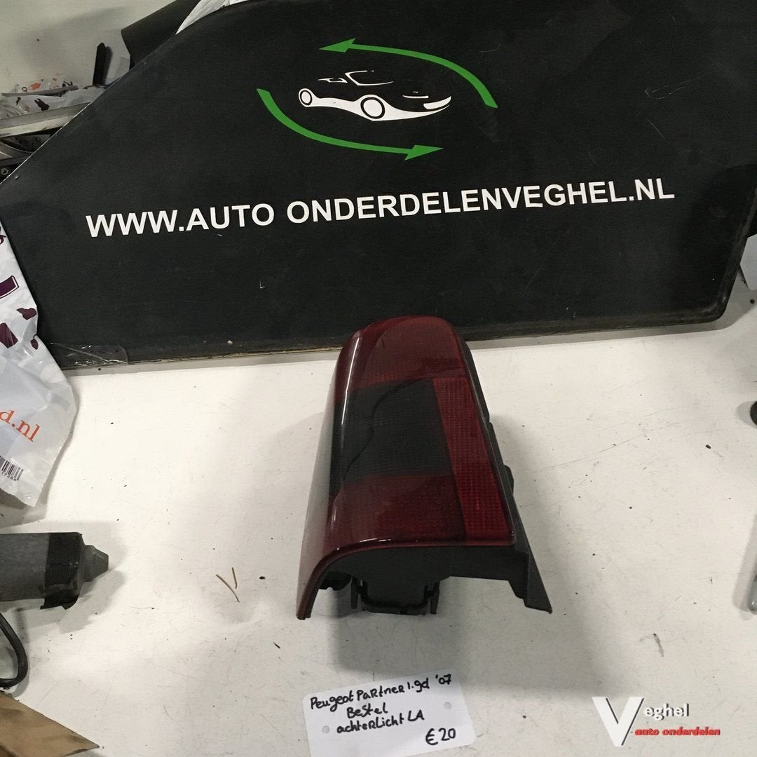 Peugeot Partner Bestel  1.9 D 2007 Achterlicht Links of Rech, Gebruikt, -, -, Ophalen of Verzenden