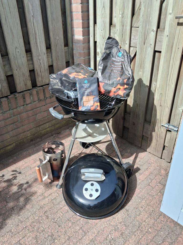Complete BBQ set: Weber Compact Kettle 47cm met accessoires, Tuin en Terras, Barbecue-accessoires, Ophalen of Verzenden, Gebruikt