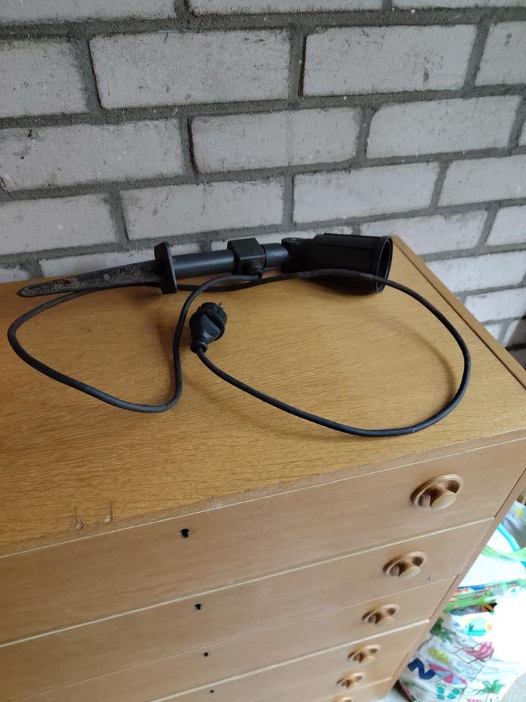 Buitenlamp met grondspies - Gebruikt, Kunststof, Gebruikt, Minder dan 50 watt, Ophalen of Verzenden