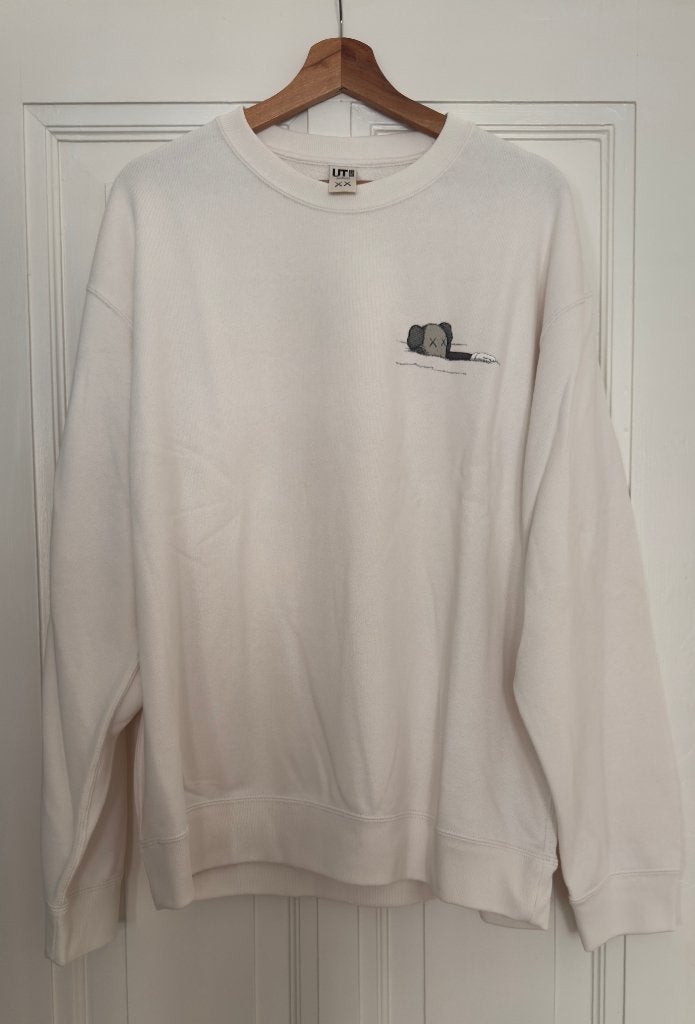 Uniqlo x Kaws witte sweater | L, Maat 52/54 (L), Kaws, Wit, Nieuw