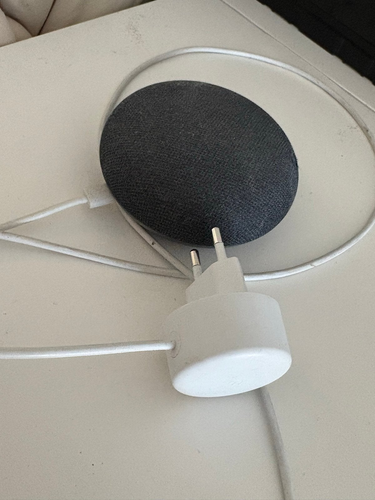 Google Nest Mini (Eerste generatie) - Slimme speaker, Slimme speaker, Inclusief oplader, Verzenden, Gebruikt