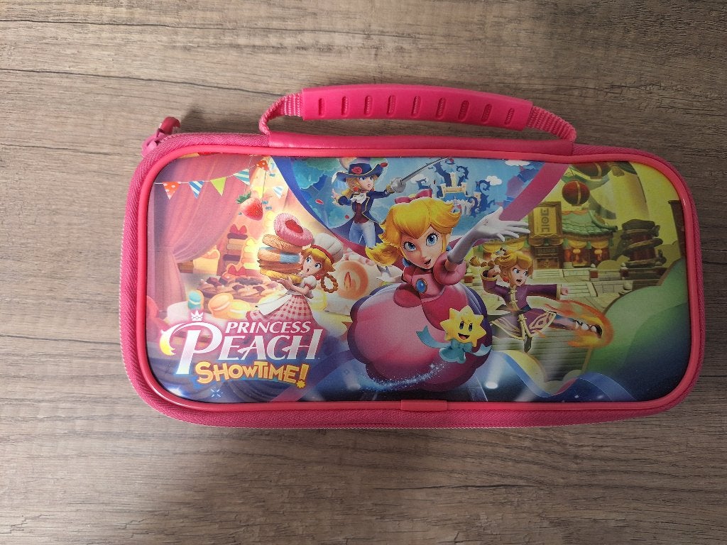 Nintendo Switch Princess Peach opbergtas in mooie staat, Avontuur en Actie, 1 speler, Ophalen of Verzenden, Zo goed als nieuw