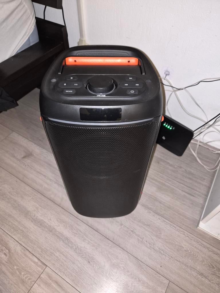 Woxom blast speaker met lichteffecten, Audio, Tv en Foto, Luidsprekers, Ophalen of Verzenden, 120 watt of meer, Overige merken