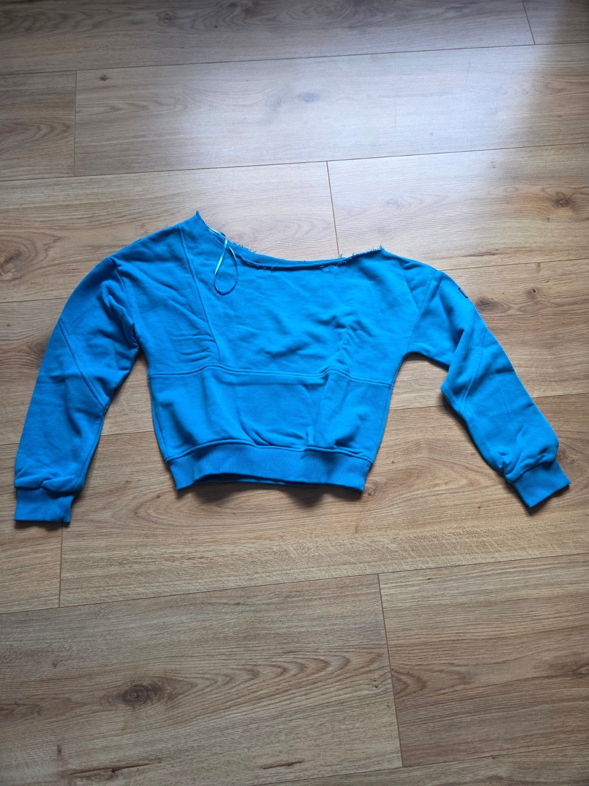 Trui Off-Shoulder Nikkie, maat 32., Blauw, Ophalen of Verzenden, Zo goed als nieuw, Nikkie