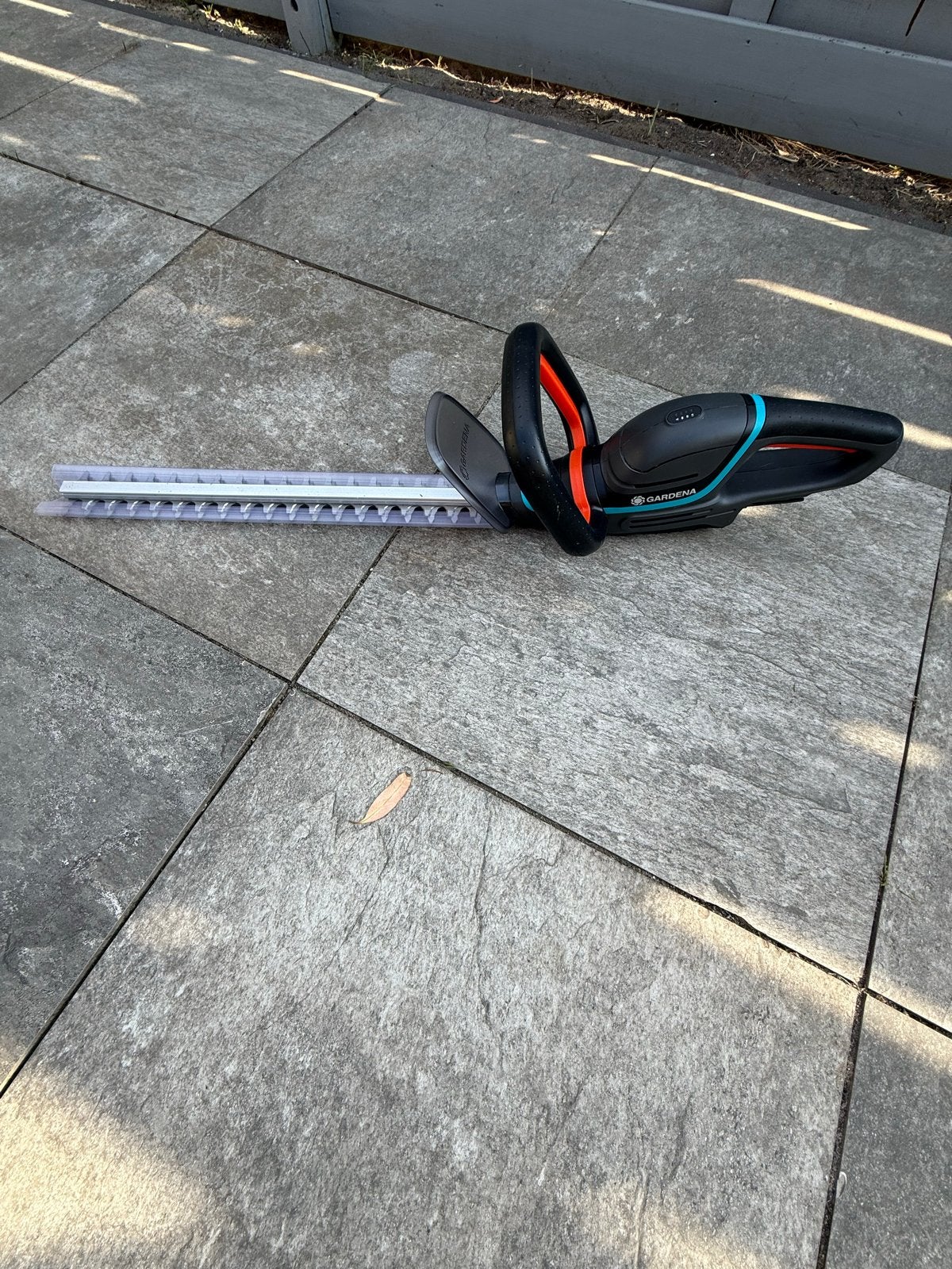 Gardena ComfortCut 50/18V P4A Accu Heggenschaar, Ophalen, Zo goed als nieuw, Accu