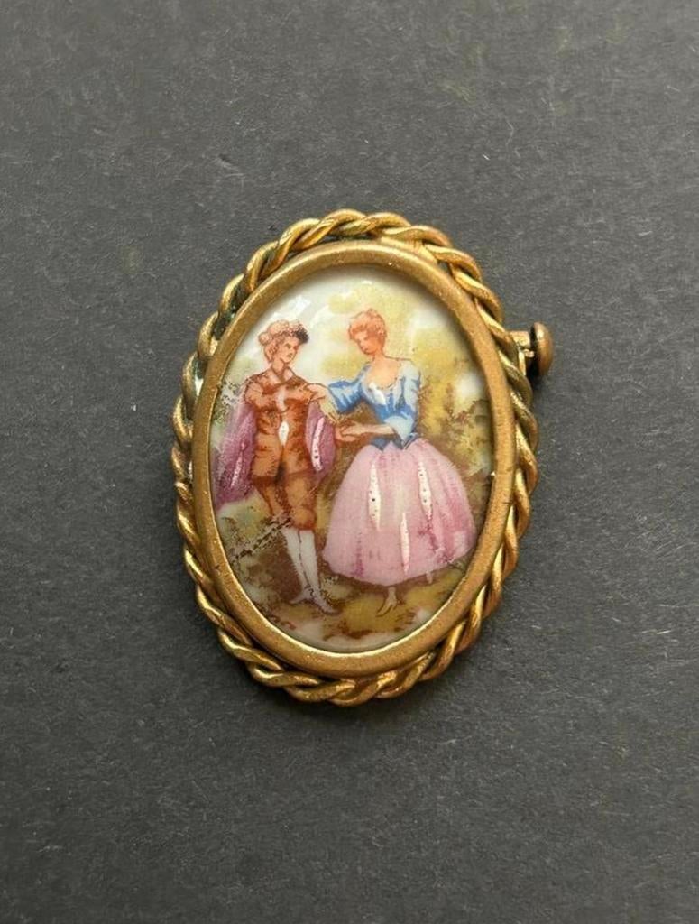 Limoges Porceleinen Broche, Sieraden, Tassen en Uiterlijk, Broches, Zo goed als nieuw, Overige materialen, Zilver, Ophalen of Verzenden